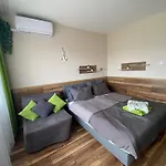 Aranyhid 911 Apartman Siófok