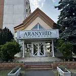 Aranyhid 911