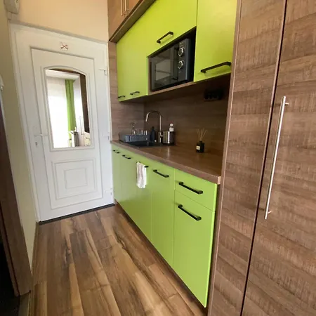 Apartman Aranyhid 911