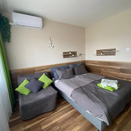 Aranyhid 911 Apartamento Siófok