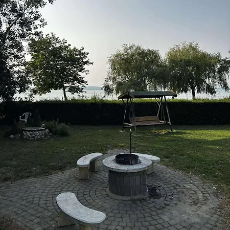 Apartman Aranyhid 911