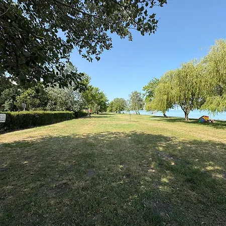 Aranyhid 911 Apartamento Siófok